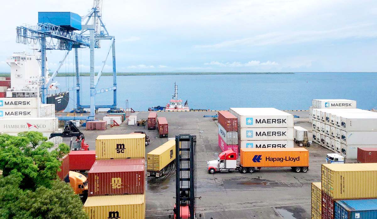 Insured Cortainers in the Port of Corinto